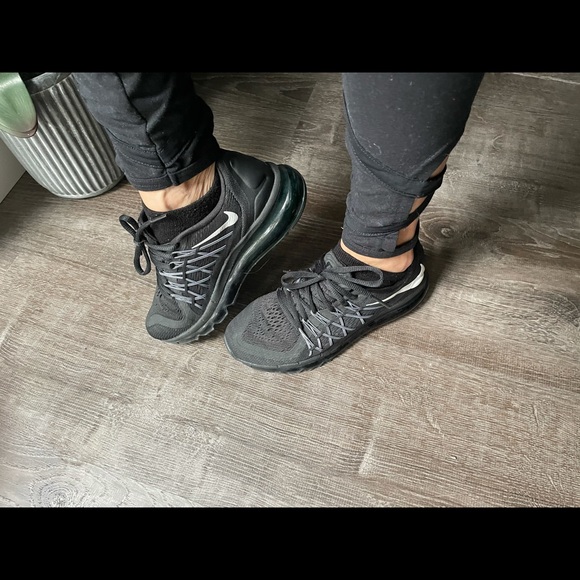 Nike sneakers 🖤 - Picture 6 of 7